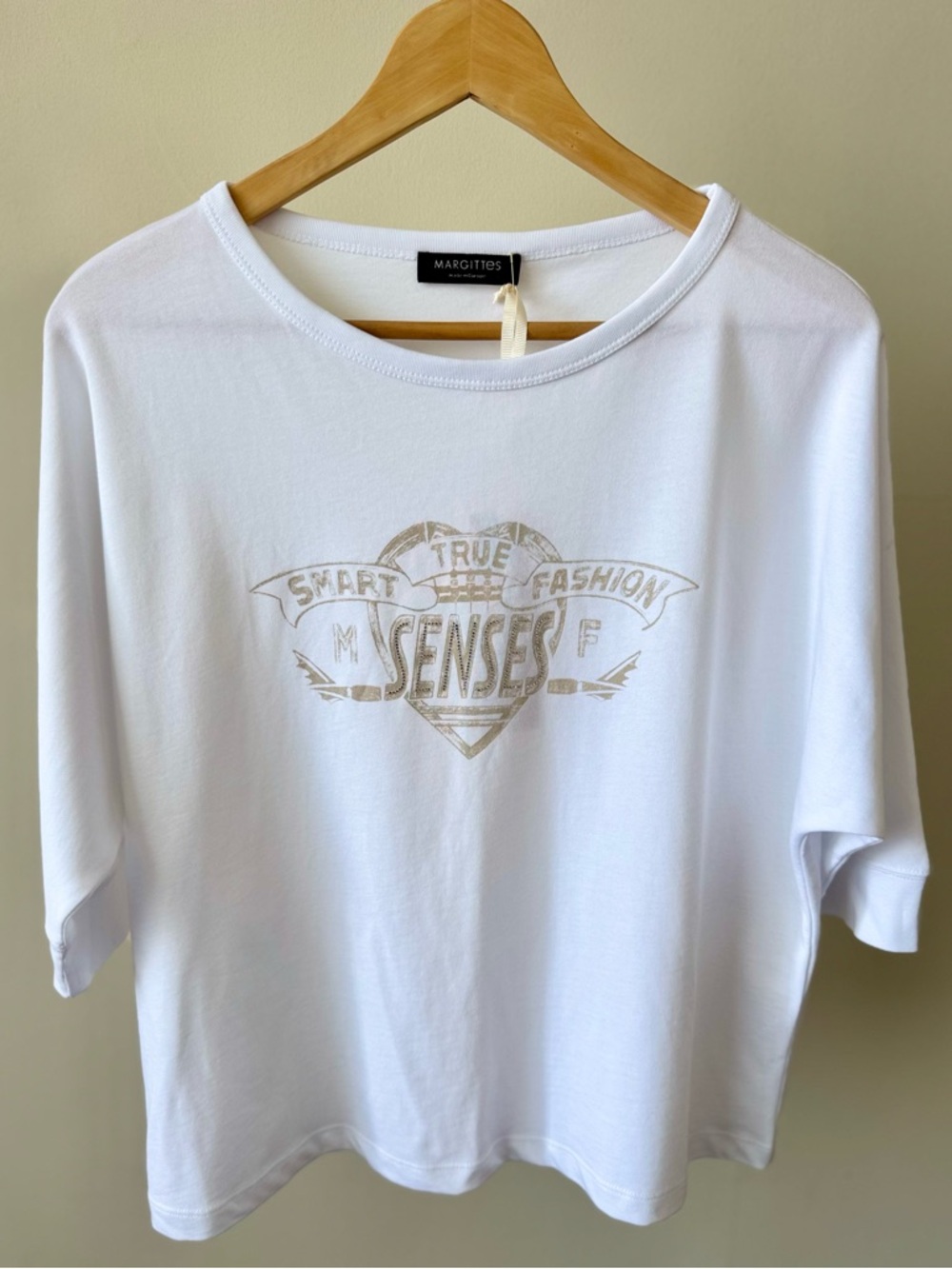 Margittes White Graphic 100% Cotton Tee-Beige Logo